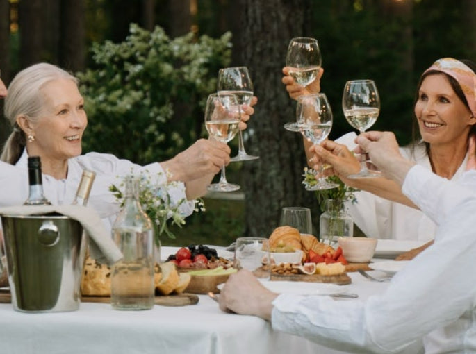 How to raise hemoglobin in the elderly through diet?