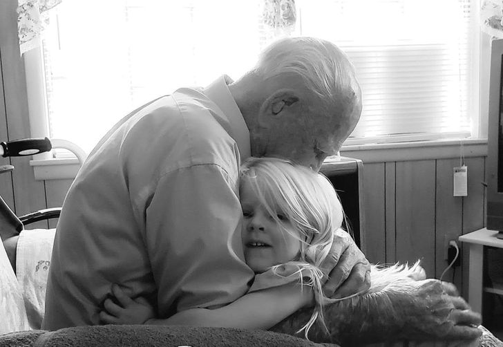 6 Heart-Touching Stories That Made Us Shed a Tear